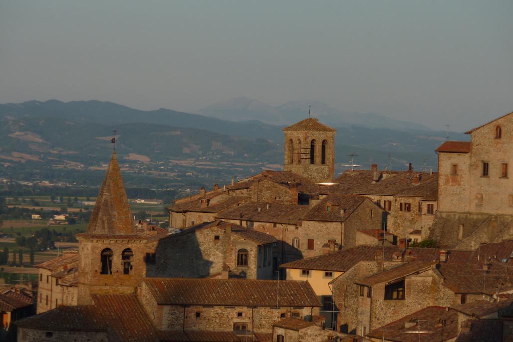Agriturismo Val Della Pieve Ангьяри Экстерьер фото